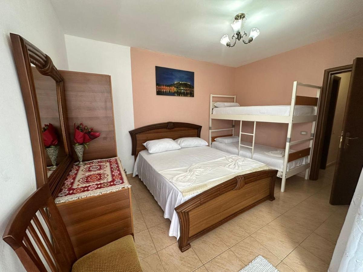 Cozy Apartment In The City Center Shkodër Eksteriør billede
