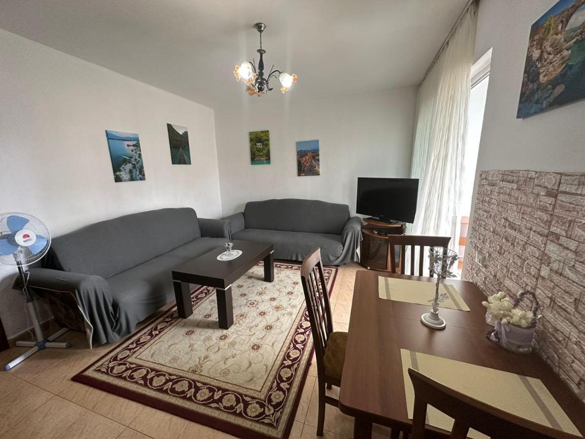 Cozy Apartment In The City Center Shkodër Eksteriør billede